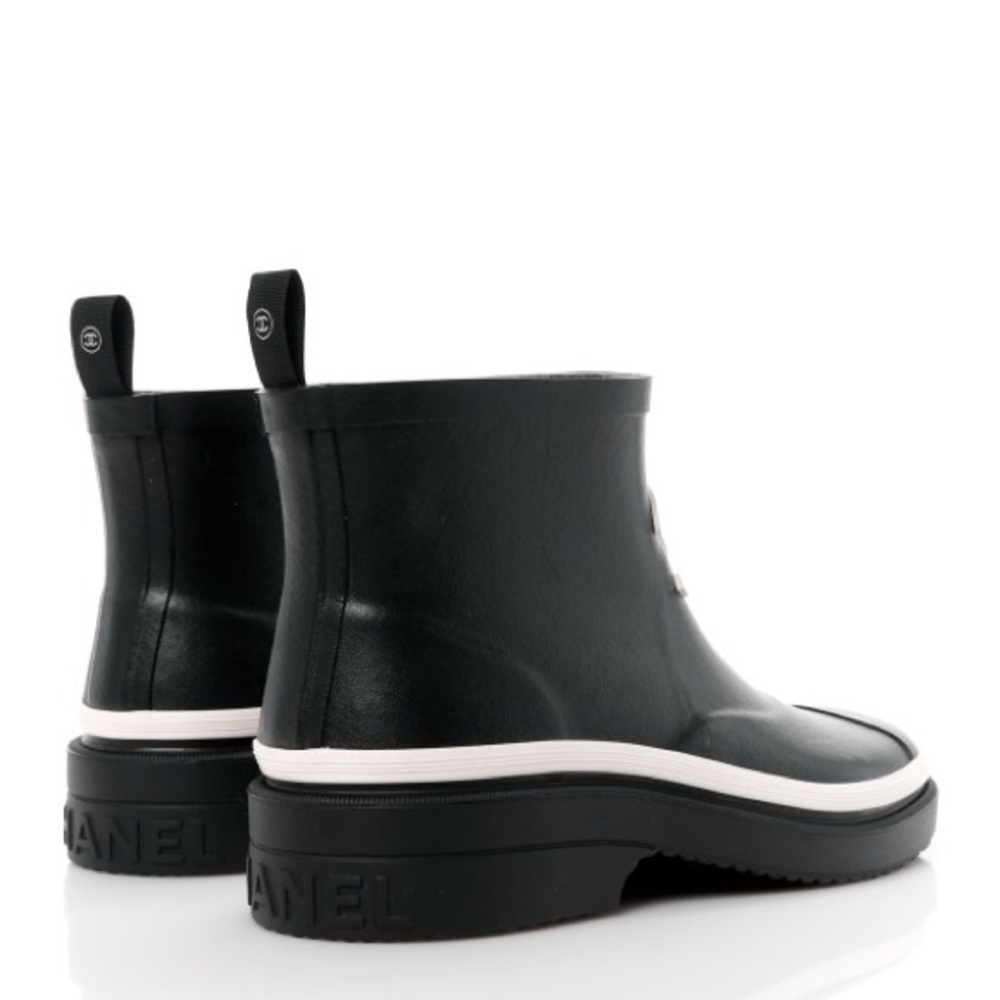 CHANEL Wellington Boots black/white - Picture 2 of 14